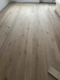 unfinished-euro-oak-rustic_install-3